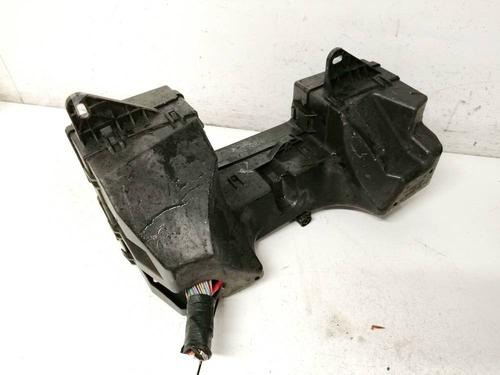 Fuse box RENAULT MEGANE III Hatchback (BZ0/1_, B3_) 1.5 dCi (BZ09, BZ0D, BZ1W, BZ29, BZ14) | BP32627779E1 - Image 2