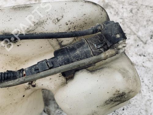 Used Washer pump Washer pump CITROËN XSARA PICASSO (N68) 1.8 16V (115 hp) 35578697 35578697