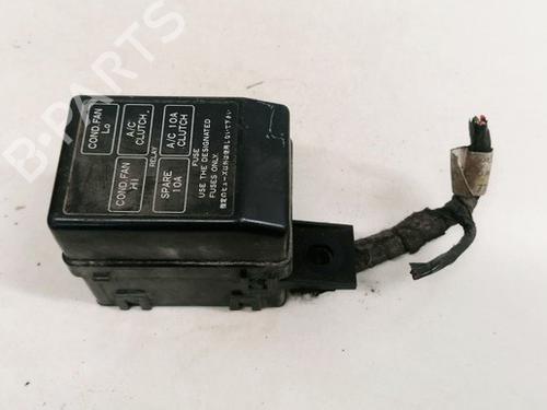 Sicherungskasten für MITSUBISHI CARISMA (DA_) 1.8 MSX - 16V (DA2A) (140 hp) 33087605