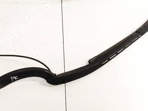 Used Front windshield wiper arm Front windshield wiper arm 36894734 36894734