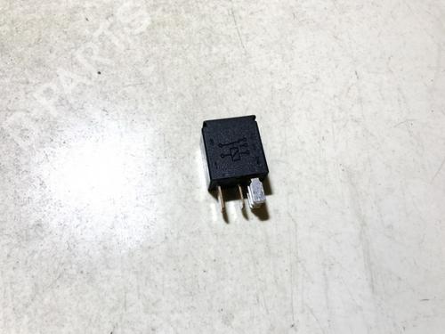 Used Electronic sensor Electronic sensor VOLVO S80 I (184) T6 (272 hp) 33105817 33105817