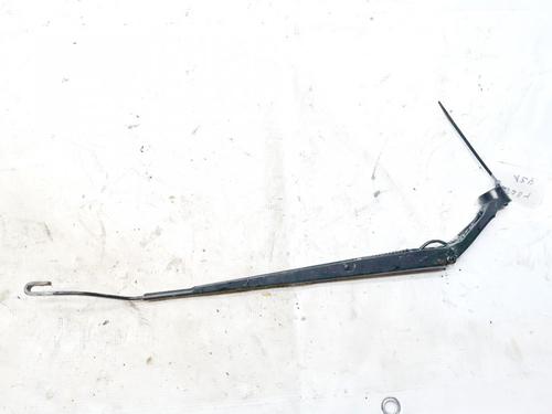 Vindspejlsviskerarm TOYOTA COROLLA Verso (ZER_, ZZE12_, R1_) 2.0 D-4D (CUR10_, CUR10R) (116 hp) 33107390