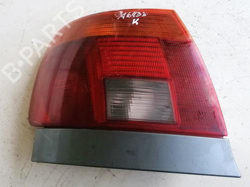 Venstre Baklys Venstre Baklys AUDI A4 B5 (8D2) 1.9 TDI (90 hp) 35595692 35595692