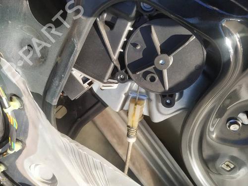 Used Front right window mechanism Front right window mechanism 35095778 35095778