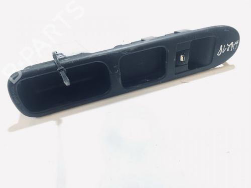 Used Switch Switch PEUGEOT 307 (3A/C) 2.0 HDi 90 (90 hp) 33073509 33073509