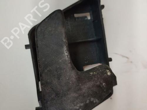 Used Front right interior door handle Front right interior door handle VW CADDY II Pickup (9U7) 1.6 (75 hp) 36545991 36545991