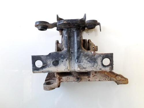 Used Engine mount Engine mount FORD MONDEO I (GBP) 2.0 i 16V (136 hp) 33507671 33507671