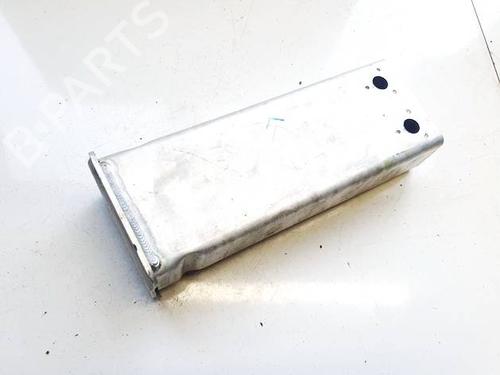 Used Front bumper bracket Front bumper bracket TESLA MODEL Y (5YJY) EV All-wheel Drive (351 hp) 40617708 40617708