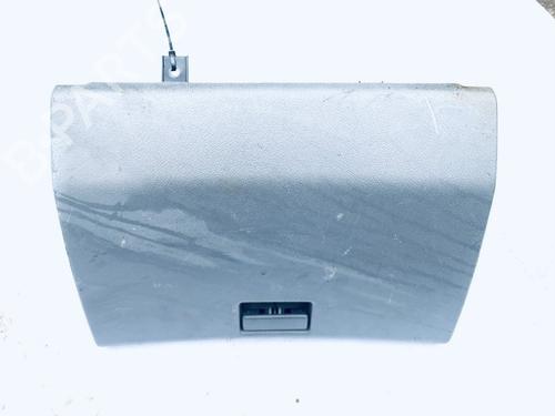 Used Glove box Glove box MITSUBISHI SPACE WAGON (N3_W, N4_W) 2.0 TD (N38W) (82 hp) 35876752 35876752