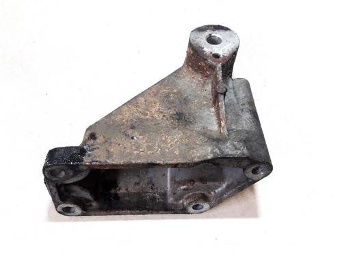 Stütze für LEXUS IS I (_E1_) 200 (GXE10) (155 hp) 33070478