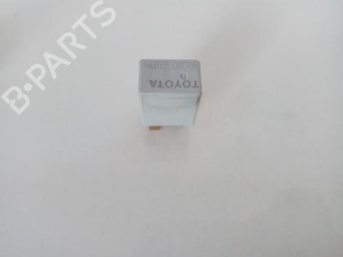 Used Electronic sensor Electronic sensor TOYOTA COROLLA Verso (ZER_, ZZE12_, R1_) 2.2 D-4D (AUR10_, AUR10R) (136 hp) 33525619 33525619