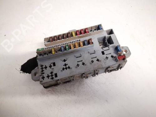 Used Fuse box Fuse box PEUGEOT BOXER Bus (244, Z_) 2.8 HDi (128 hp) 32604263 32604263