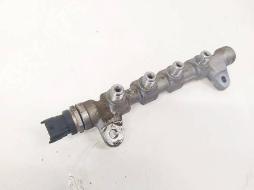 Used Injection rail Injection rail 34819588 34819588