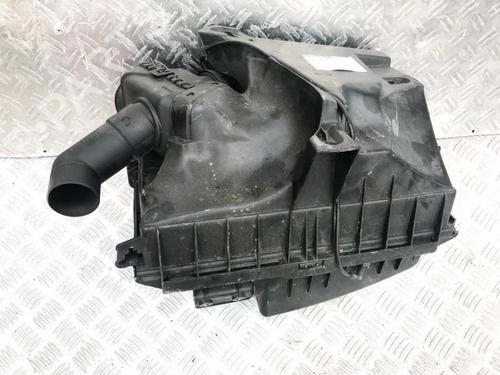 Used Air filter box Air filter box VOLVO S80 I (184) 2.4 (140 hp) 35682817 35682817