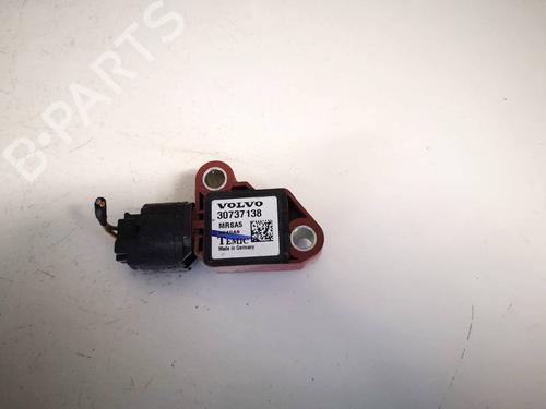 Used Electronic module VOLVO V50 (545) 2.0 D (136 hp) 32557073