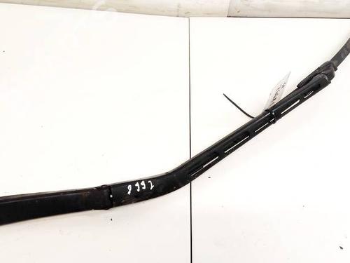 front-windshield-wiper-arm-mercedes-benz-c-class-w203-2000-2001-2002-2003-2004-2005-2006-2007-32939271 main image