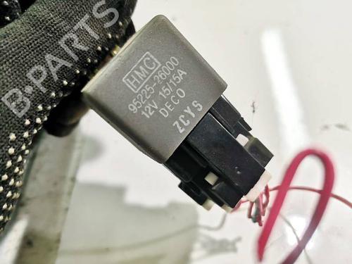Electronic sensor HYUNDAI SANTA FÉ I (SM) 2.0 CRDi | BP32535404M84 - Image 3