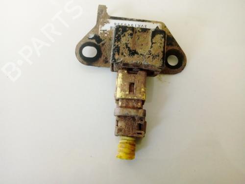 Used Electronic module Electronic module SUBARU FORESTER (SF_) 2.0 AWD (SF5) (125 hp) 33527925 33527925