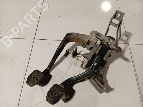 Used Pedal Pedal 34911768 34911768