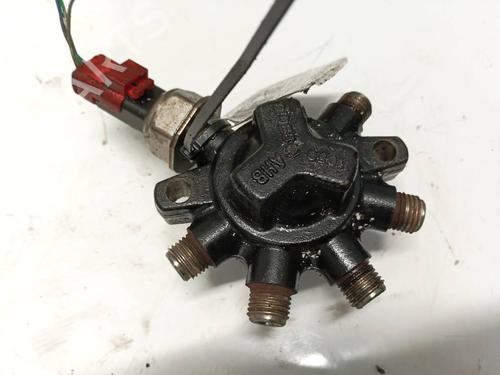 Used Injection rail Injection rail 34939938 34939938