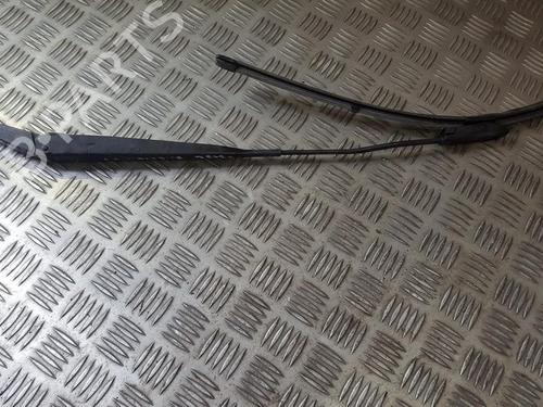 Used Front windshield wiper arm Front windshield wiper arm RENAULT CLIO III (BR0/1, CR0/1) 1.2 16V (78 hp) 33494286 33494286