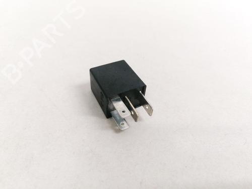 electronic-sensor-opel-zafira-a-mpv-t98-1999-2000-2001-2002-2003-2004-2005-2006-33084071 main image