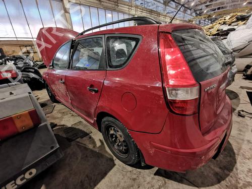 Fuse box HYUNDAI i30 (FD) 1.6 CRDi | BP32534524E1