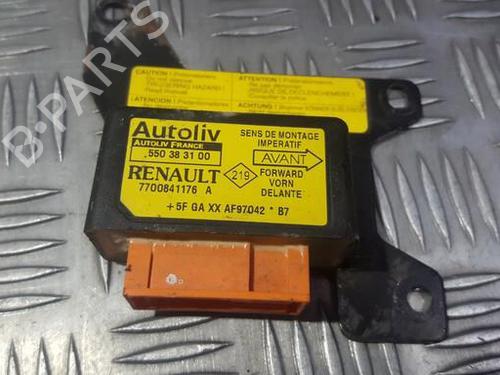 Used Electronic module Electronic module RENAULT MEGANE Scenic (JA0/1_) 1.9 dT (JA0Y) (94 hp) 33492888 33492888