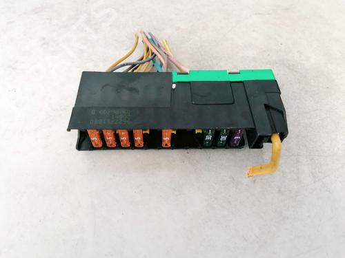 Used Fuse box CITROËN C5 III (RD_) 2.0 HDi 140 (RDRHF8, RDRHFA, RDRHA8, RDRHAJ) (140 hp) 33095809
