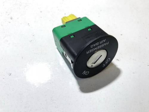 Used Switch Switch HYUNDAI SANTA FÉ II (CM) 2.2 CRDi (155 hp) 33509712 33509712