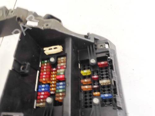 Fuse box VW TRANSPORTER T5 Van (7HA, 7HH, 7EA, 7EH) 2.5 TDI | BP32932946E1 - Image 3