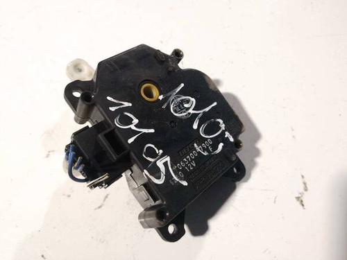Used Electronic module Electronic module TOYOTA YARIS (_P1_) 1.4 D-4D (NLP10_, NLP10R) (75 hp) 32580015 32580015