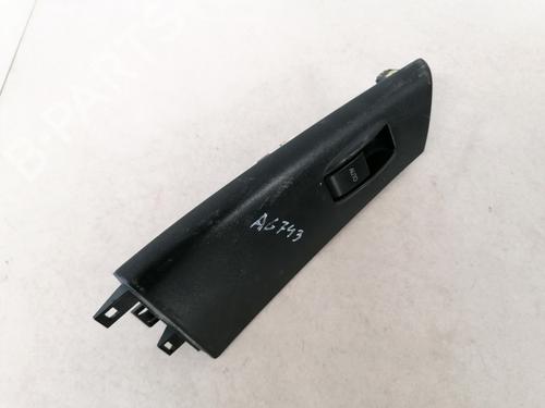 Used Switch Switch TOYOTA COROLLA Saloon (_E12_) 1.6 VVT-i (ZZE121_, ZZE121R) (110 hp) 33080814 33080814