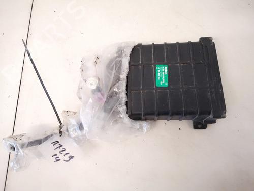 Used Engine control unit (ECU) Engine control unit (ECU) AUDI 100 C3 Saloon (443, 444) 1.8 (90 hp) 32882344 32882344