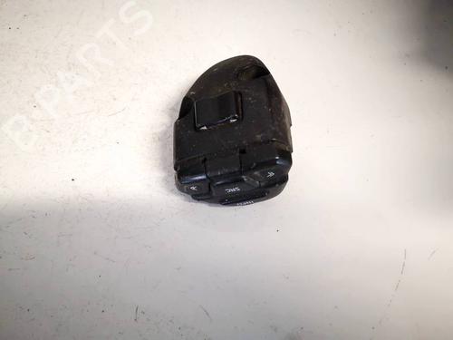Used Steering wheel controls Steering wheel controls 34884135 34884135