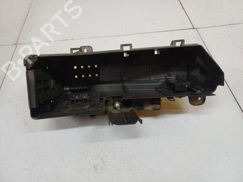 Fuse box VOLVO S60 I (384) D5 | BP32539442E1 - Image 3
