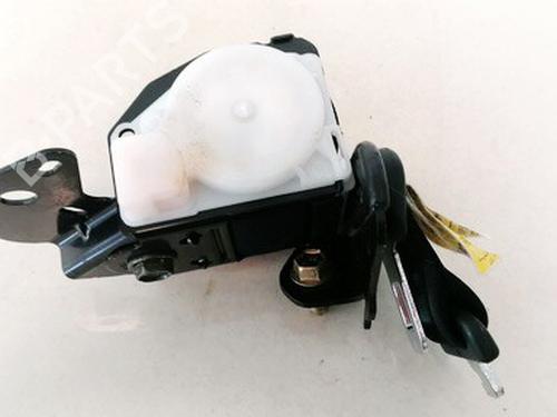 rear-left-seatbelt-toyota-yaris-_p1_-1999-2000-2001-2002-2003-2004-2005-35624933 main image