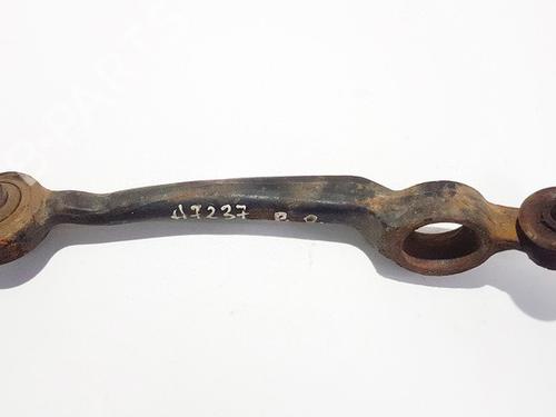 Used Right front suspension arm Right front suspension arm 35484819 35484819