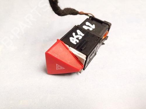 Used Warning switch Warning switch VW CADDY III Box Body/MPV (2KA, 2KH, 2CA, 2CH) 1.9 TDI (105 hp) 35882360 35882360