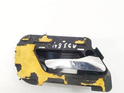 Used Front right interior door handle Front right interior door handle MERCEDES-BENZ C-CLASS (W202) C 180 (202.018) (122 hp) 35045083 35045083