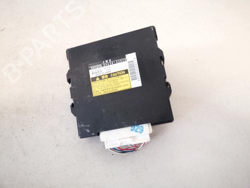 electronic-module-toyota-rav-4-iii-_a3_-2005-2006-2007-2008-2009-2010-2011-2012-2013-2014-32903120 main image