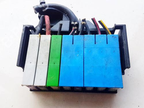 Used Fuse box Fuse box OPEL ASTRA G Hatchback (T98) 2.0 DI (F08, F48) (82 hp) 33525368 33525368