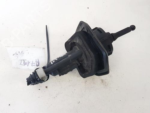 Used Clutch slave cylinder Clutch slave cylinder VOLVO V50 (545) 2.0 D (136 hp) 35514075 35514075