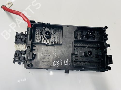 Used Fuse box Fuse box OPEL INSIGNIA A (G09) 2.0 CDTI (68) (160 hp) 32886342 32886342