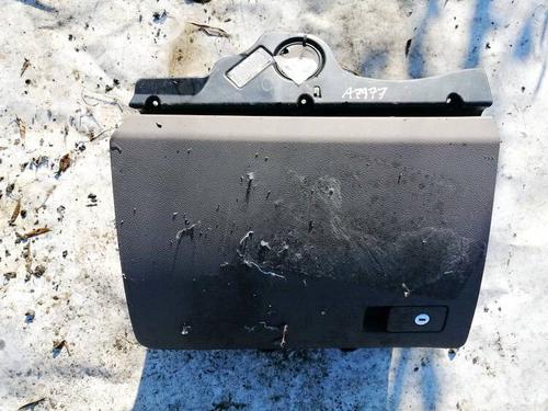 Used Glove box Glove box VW PASSAT B6 (3C2) 2.0 TDI (140 hp) 35203360 35203360