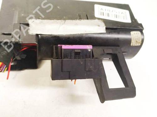 Fuse box VW GOLF PLUS V (5M1, 521) 1.9 TDI | BP32552142E1 - Image 2