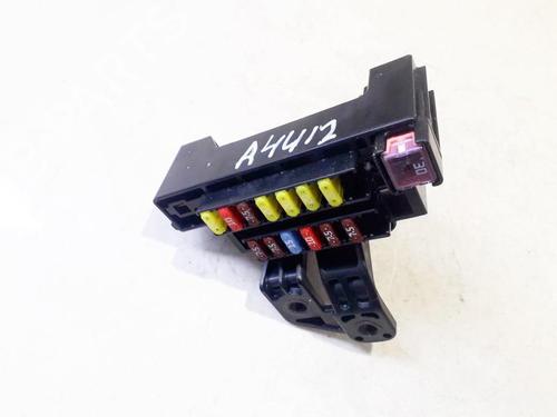 Used Fuse box Fuse box TOYOTA AVENSIS (_T25_) 2.0 VVT-i (AZT250_, AZT250R) (147 hp) 33509382 33509382