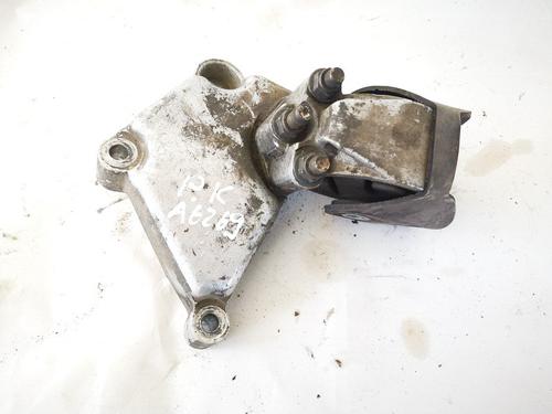Used Engine mount Engine mount MITSUBISHI CARISMA (DA_) 1.9 DI-D (DA5A) (102 hp) 33071409 33071409