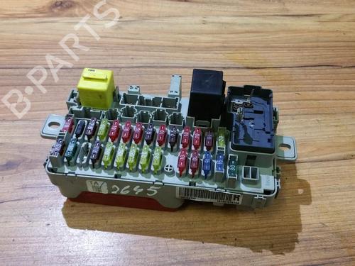 fuse-box-rover-400-ii-hatchback-rt-1995-1996-1997-1998-1999-2000-33479538 main image
