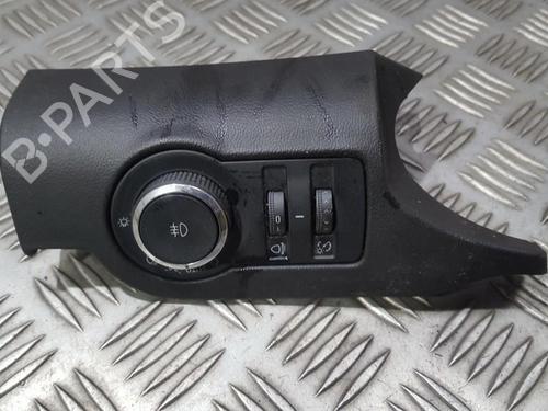 Used Switch Switch OPEL INSIGNIA A (G09) 2.0 CDTI (68) (160 hp) 35693786 35693786